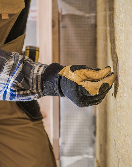 zoom main travaux isolation